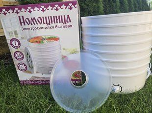 Сушарка для овочів та фруктів Помічниця (7 грат, 30 літрів, 660Вт) 8457 фото