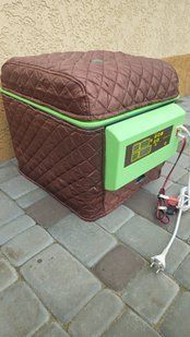 Інкубатор з автоматичним переворотом універсальний Спектр-84 220\12V (резервне живлення 12В) 84 фото