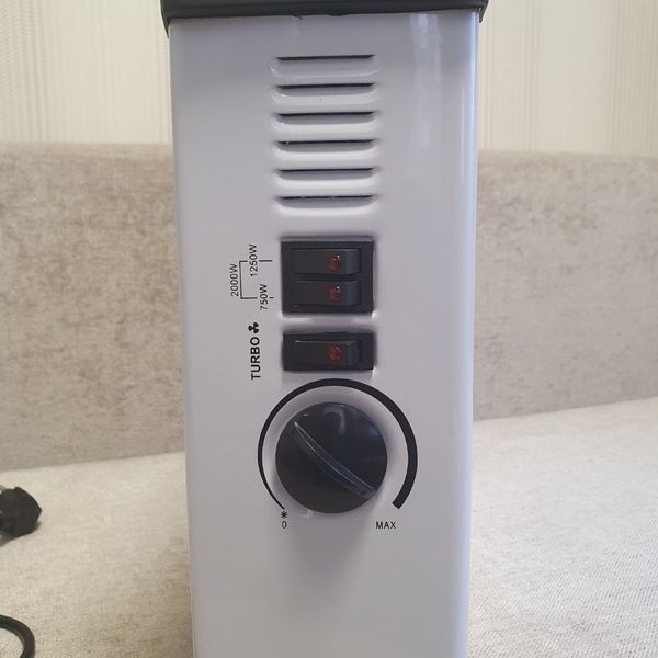 Конвектор електричний Silver Crown Turbo HCT 1112 (2000Вт) з вбудованим вентилятором HCT 1112 фото
