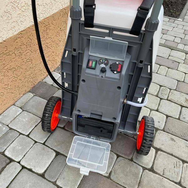 Оприскувач Мрія садовий акумуляторний 40 л на колесах 12V (АКБ 12Ач 8бар 7 л хв) 41191 фото